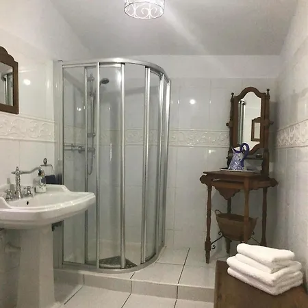 Casa De Hijas * Компета