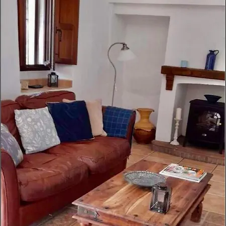 Casa De Hijas *